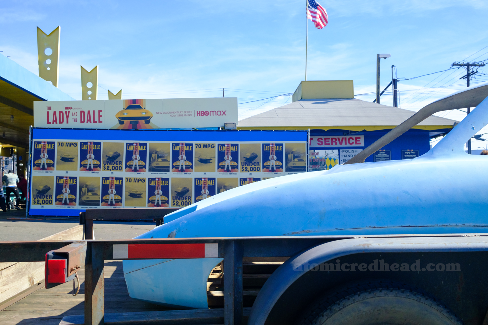 The front of the blue Dale body that sits on top of a trailer.