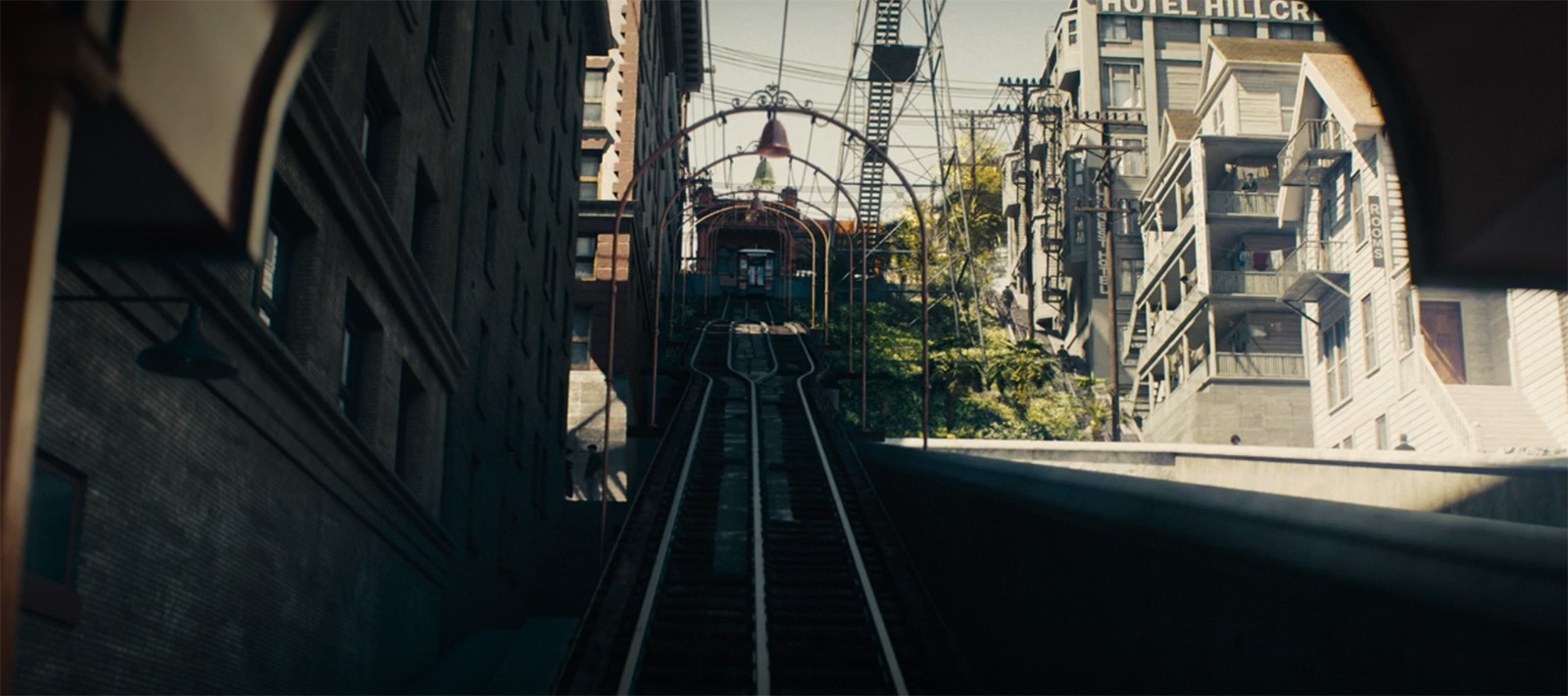 Screencap from Perry Mason, view of the tracks looking upward.