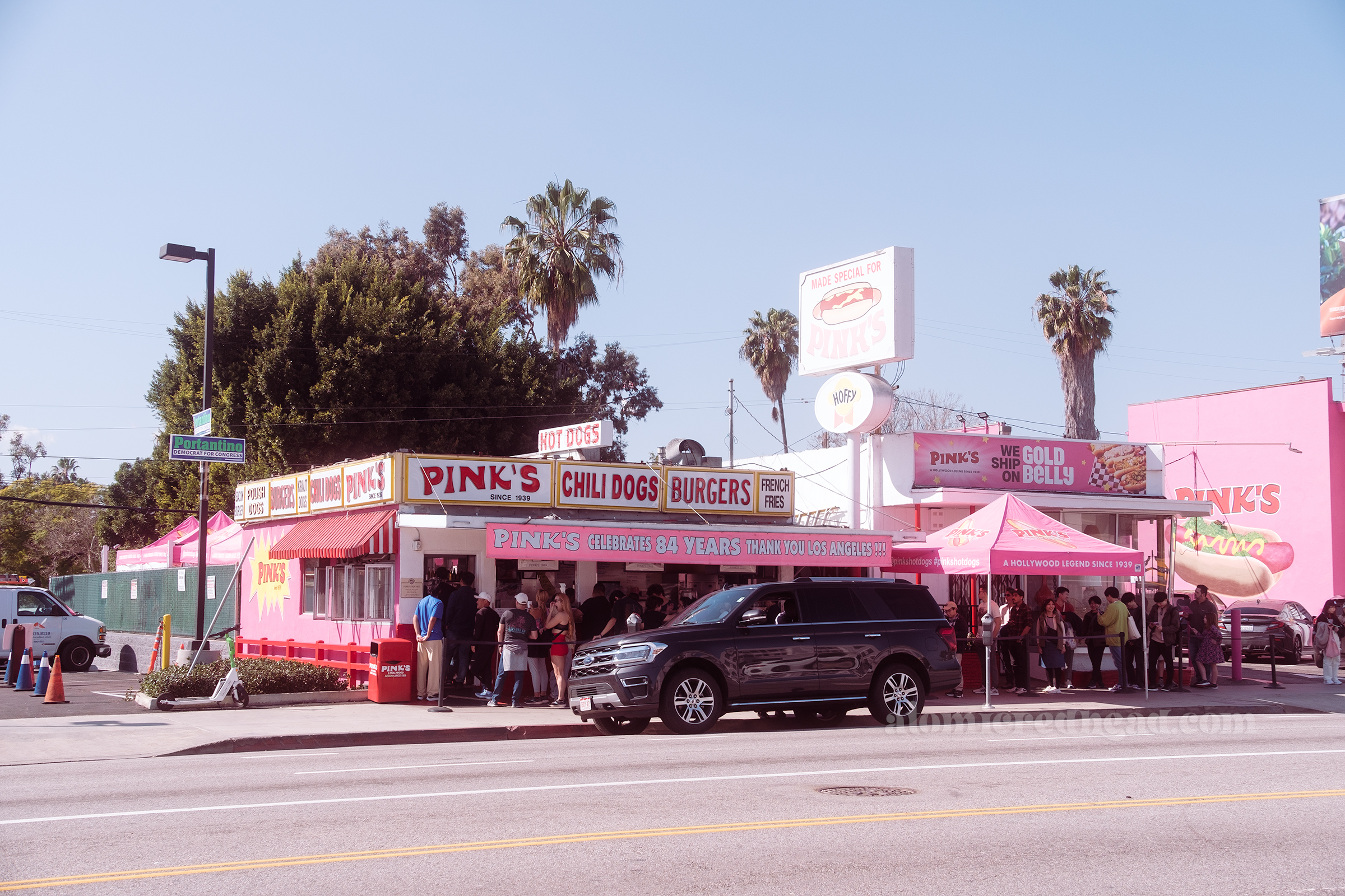 A view of Pick's from across the street.