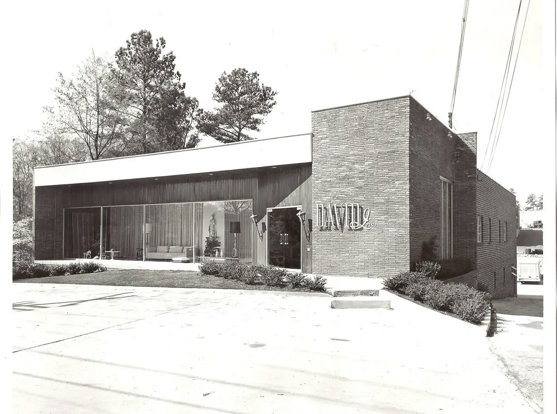 David Saul Exterior