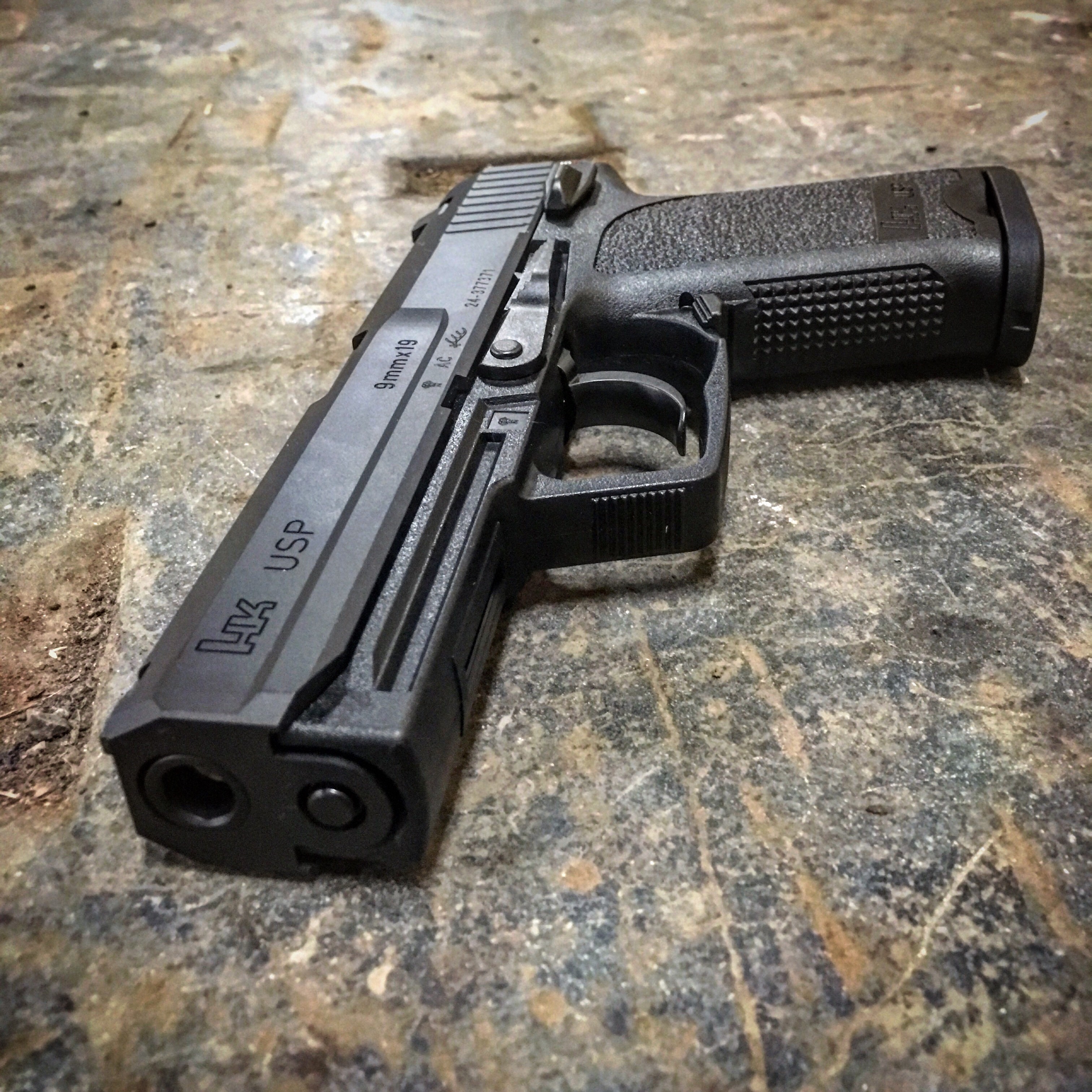 Replica Review: Tokyo Marui USP 9mm Full Size Variant – ATRG