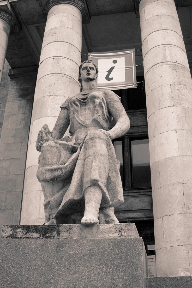 P4023326
