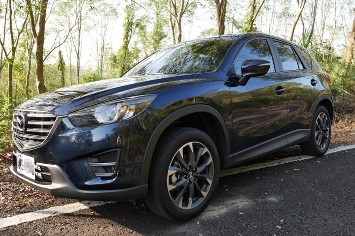 Cx 5 尊榮開箱想買mazda Bqony