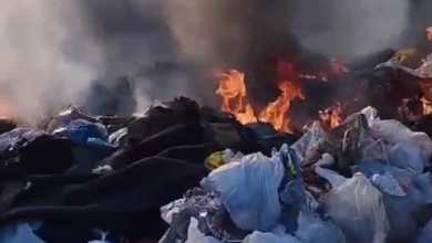 Photo of Humareda afecta escuela primaria Martha de los Alcarrizos por quema de basura en el en sector villa los pelotero