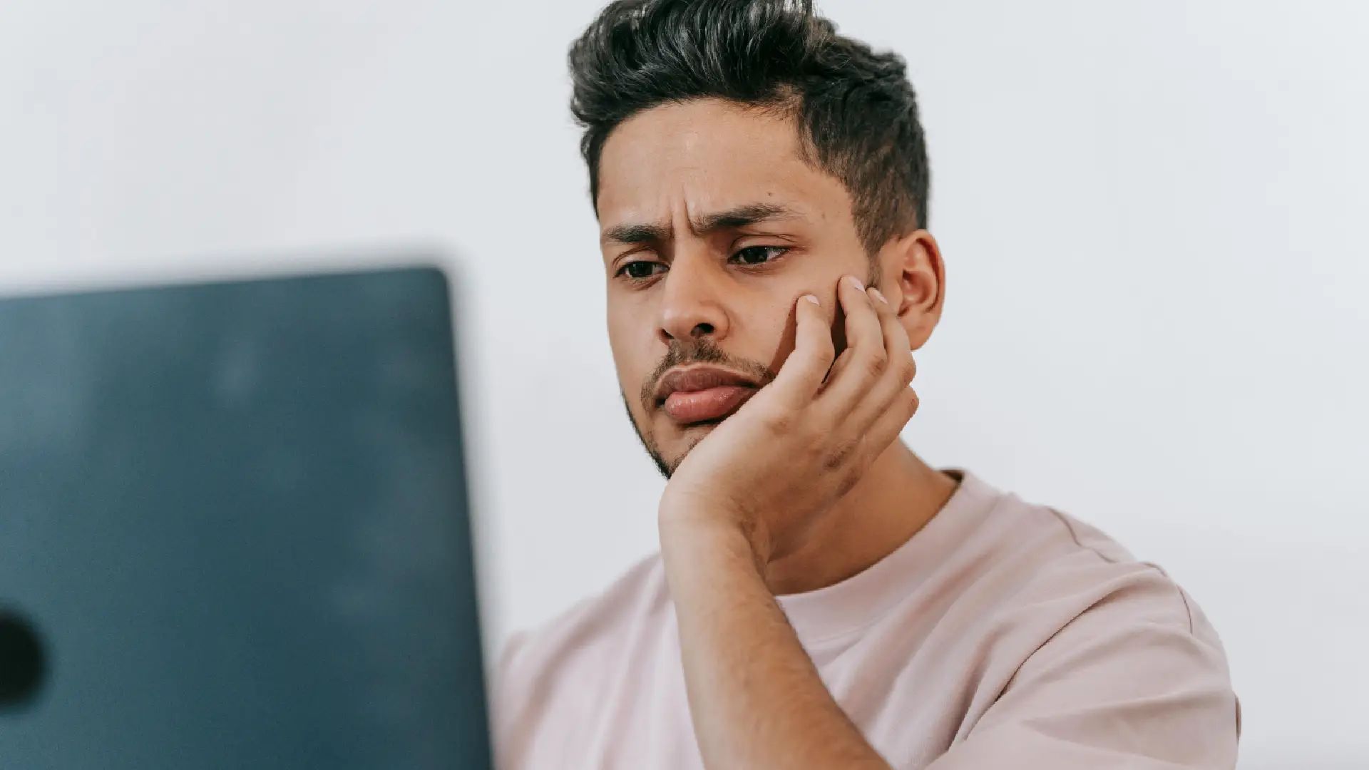 Optimizing for “Hearing Loss Symptoms” Keyword Cluster Content Strategy