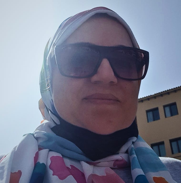 Youngest And Smartest Coding Teacher Coder Programmer Javascript Html College Studnent Js - Premium Mountain Picture - HD