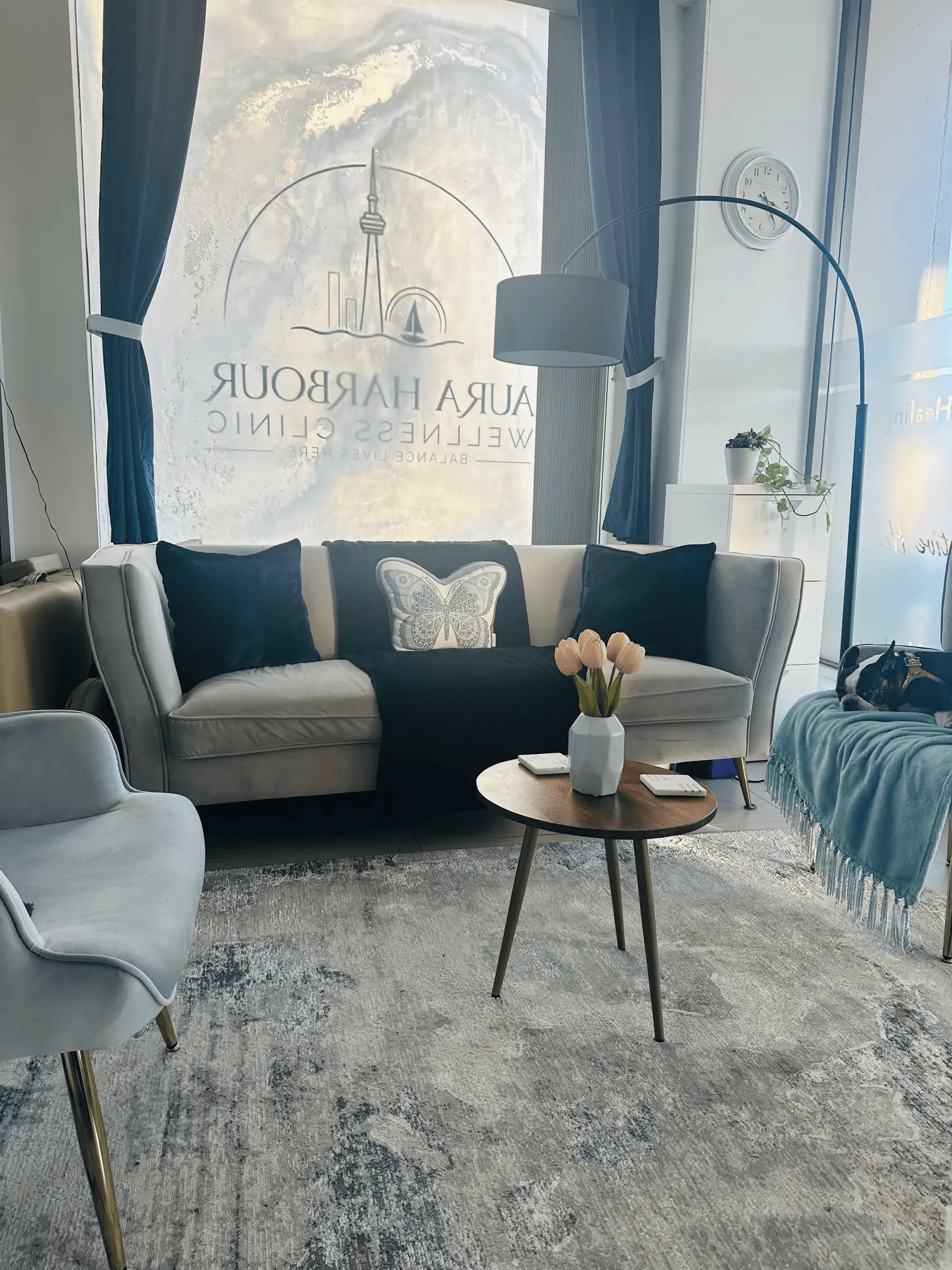 Workshop Space / Psychotherapy treatment room | Therapy Room Rental Toronto