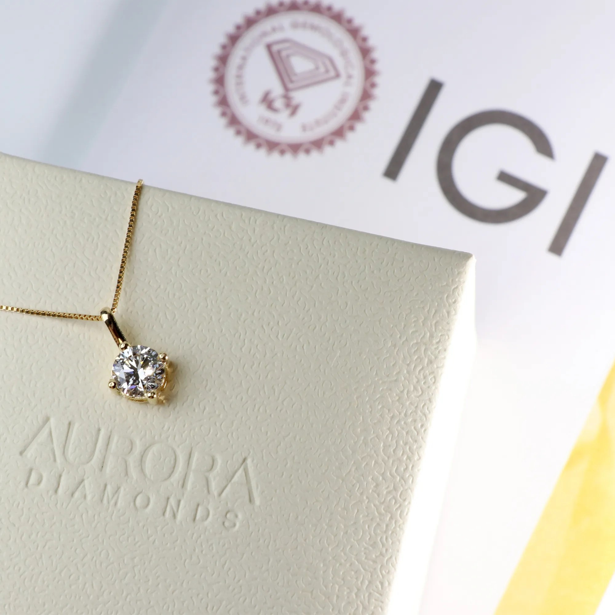pingente-solitário-diamante-1-quilate-ouro-18k