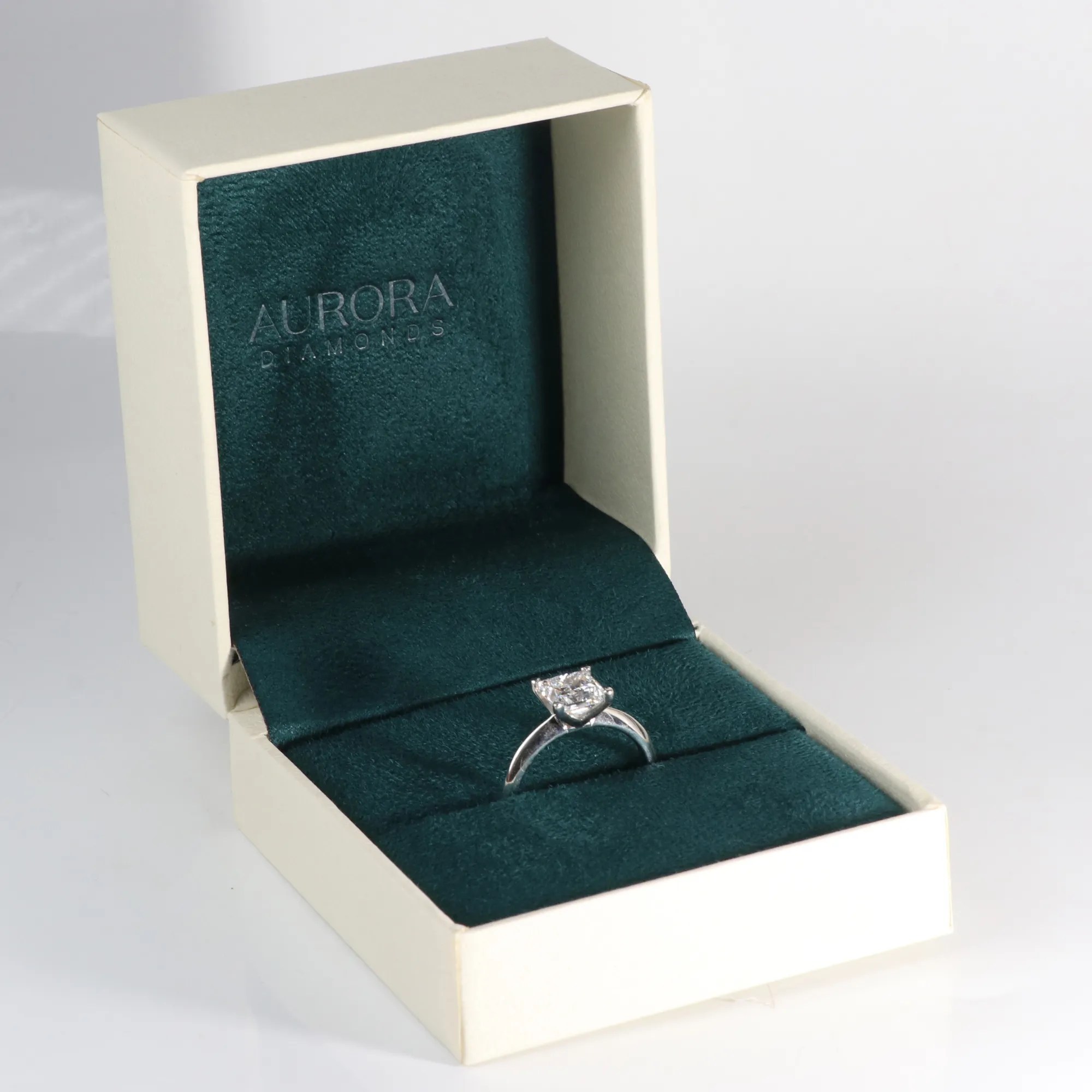 anel-diamante-princess-2-quilates-ouro-18k