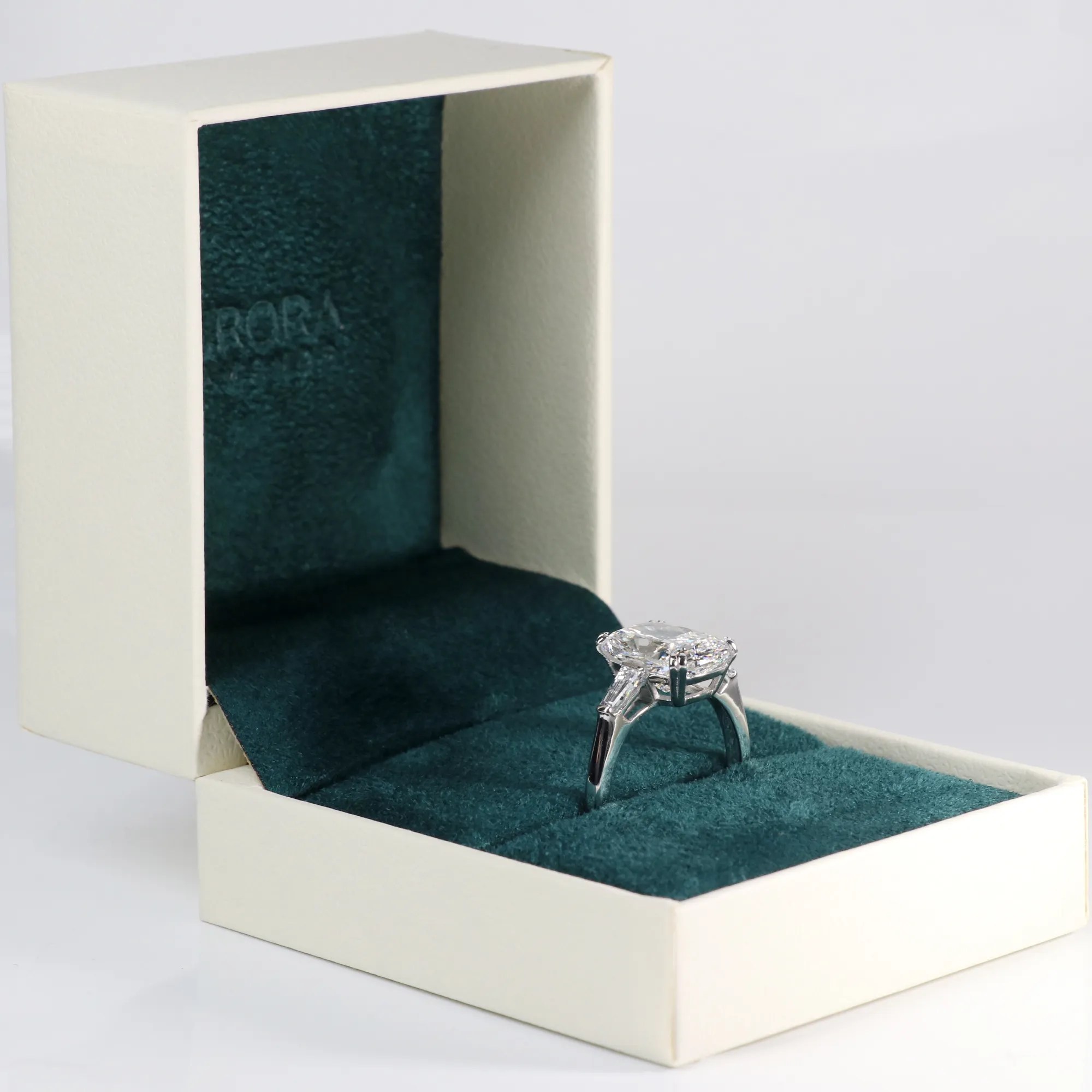 anel-diamante-cushion-alongado-7-ct-ouro-18k