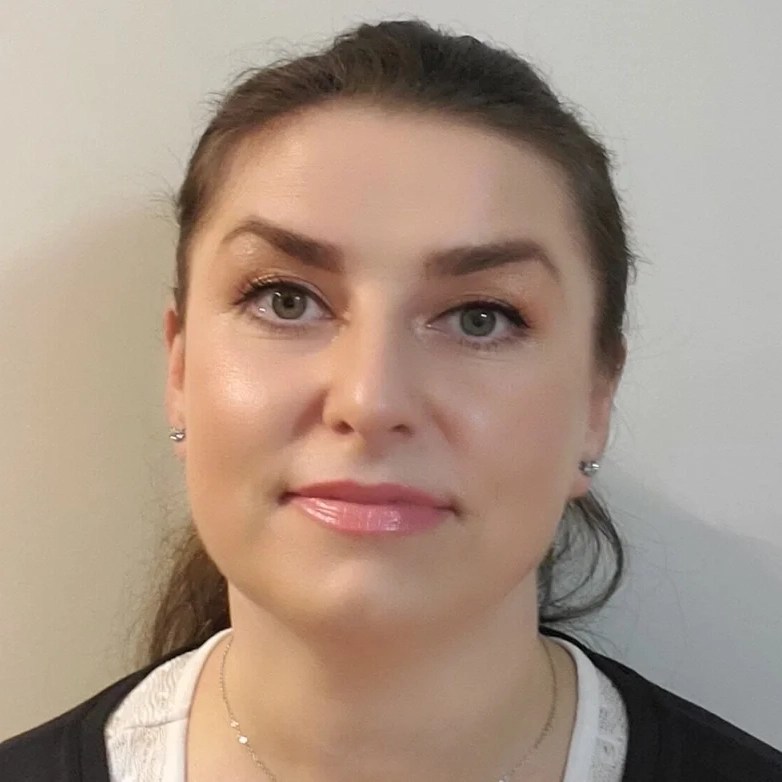 Eva Molawka, MSW, RSW — Co-Clinical Director at Aurora Village Therapy