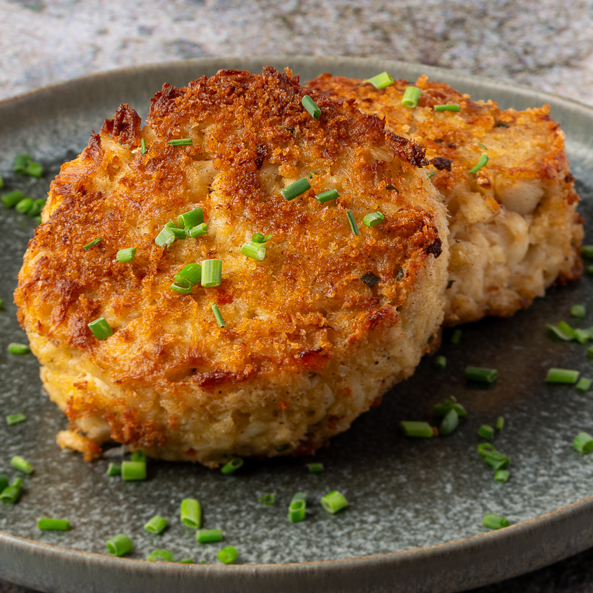 The easiest way to make perfectly crispy crab cakes