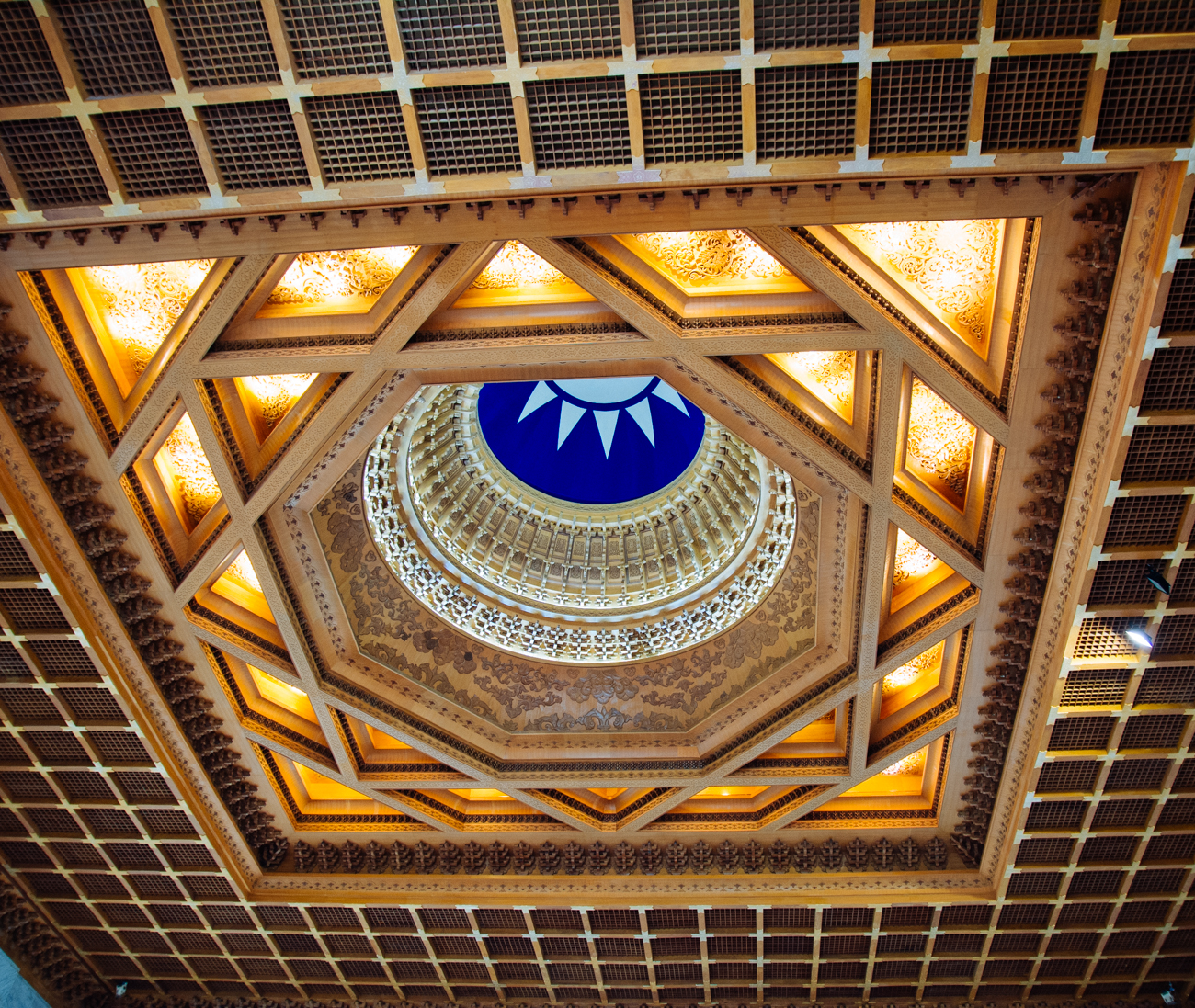 The ceiling of the Chiang Kai Shek Memorial Hall