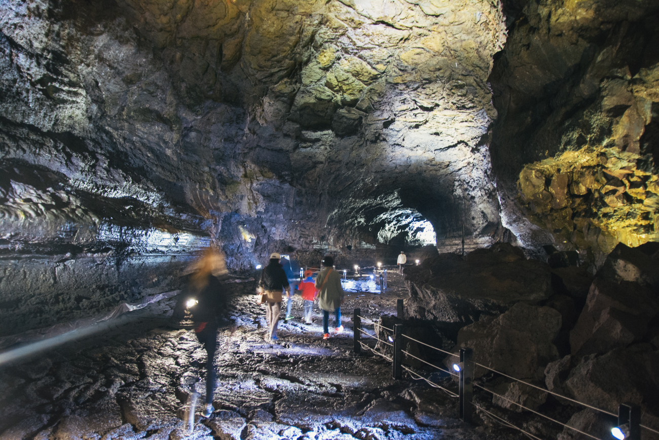Manjanggul Cave