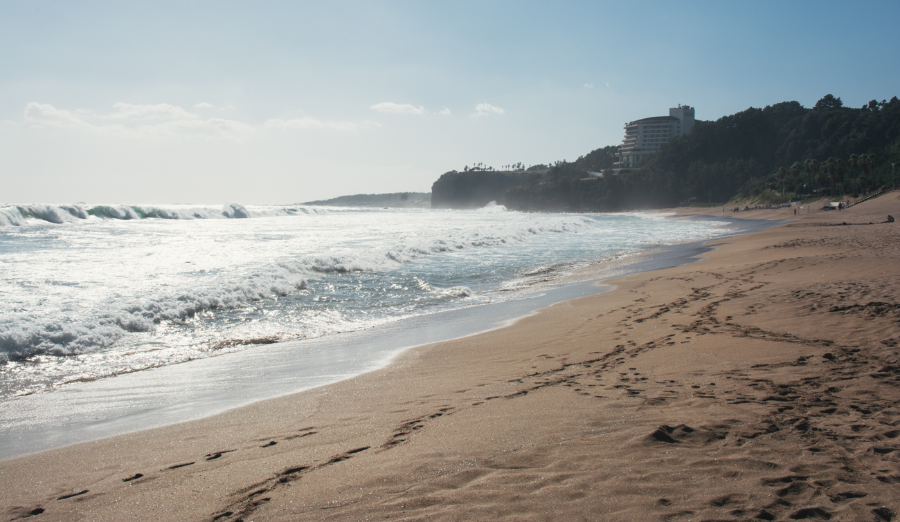 Jungmun Saekdal Beach