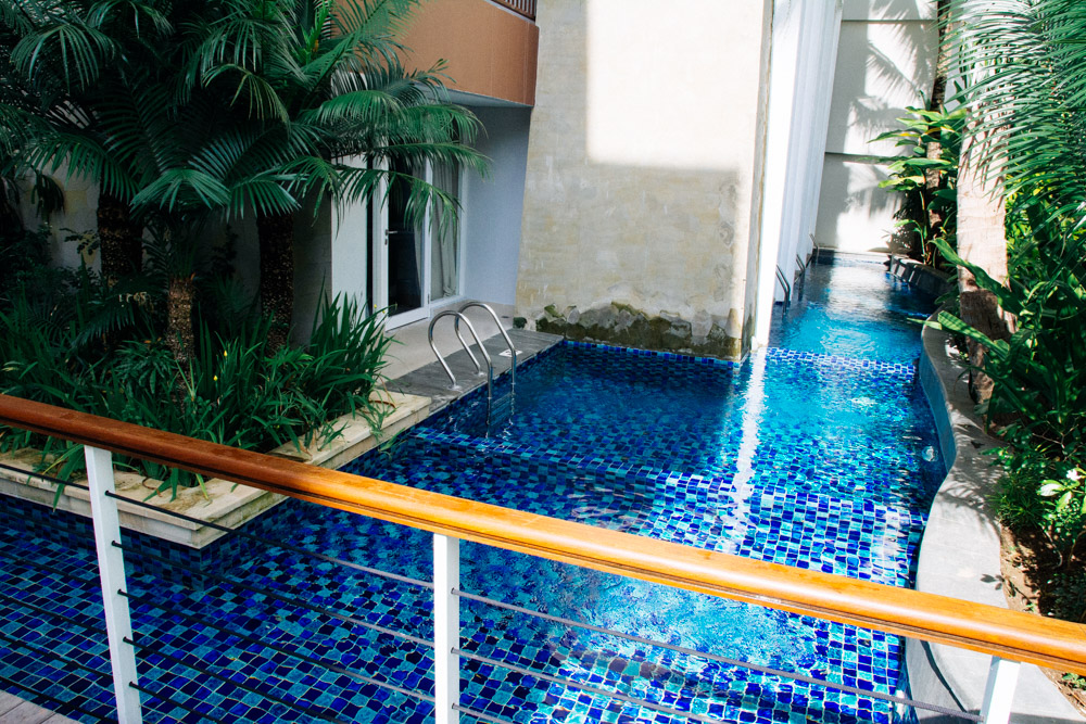 1st floor rooms have their own pool