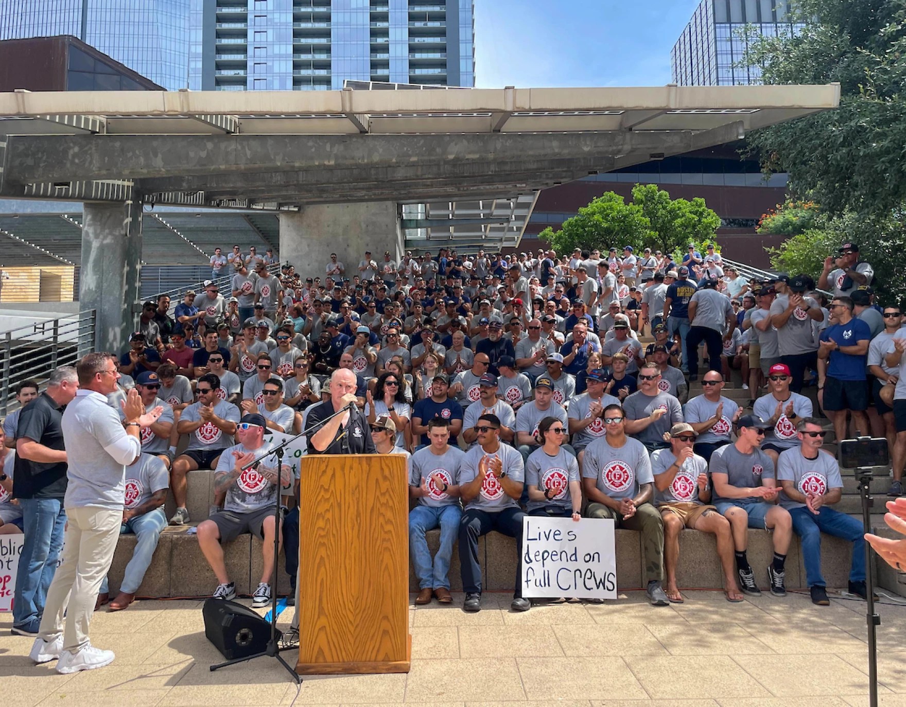 To slash costs, Austin will decide whether to cut firefighter staffing below national standards - Austin Monitor