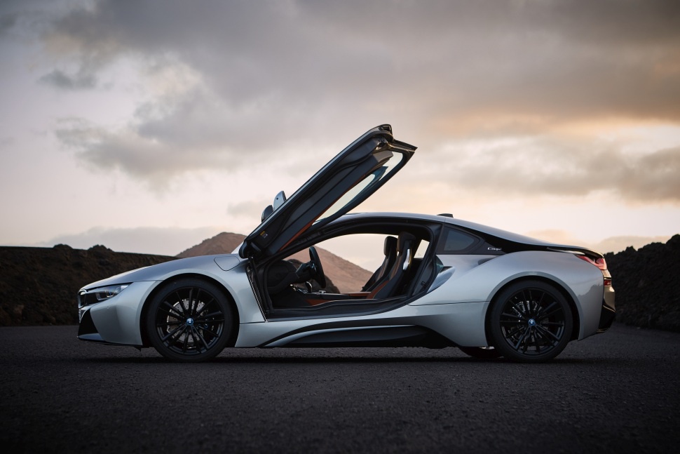 Vin decoder and lookup for bmw i8 1.5/11.6