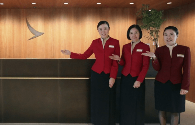 hkia_lounge