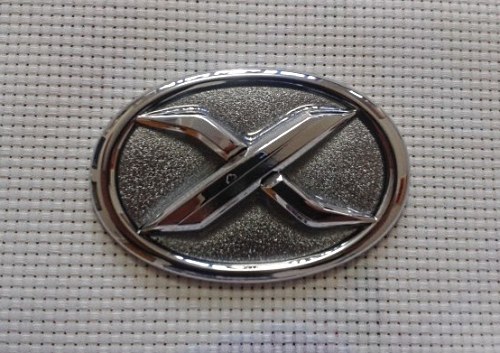 марка машины где нарисован бык