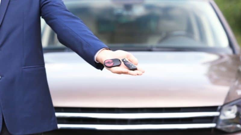 Car alarm keeps going off (13 different fixes + causes)