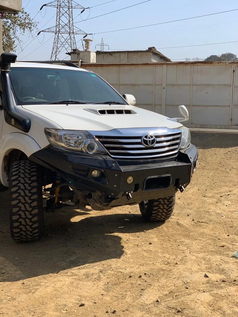 Steel bumper fortuner deals