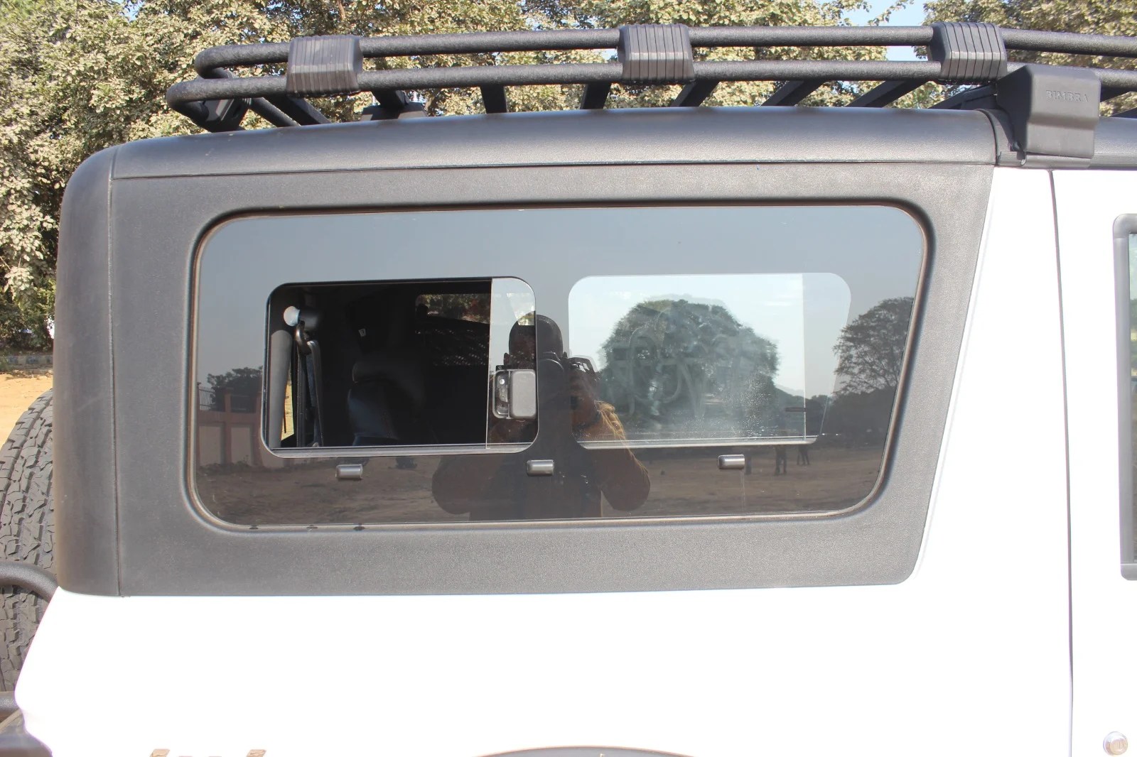 Sliding Glass - Imported for Mahindra Thar 2020+