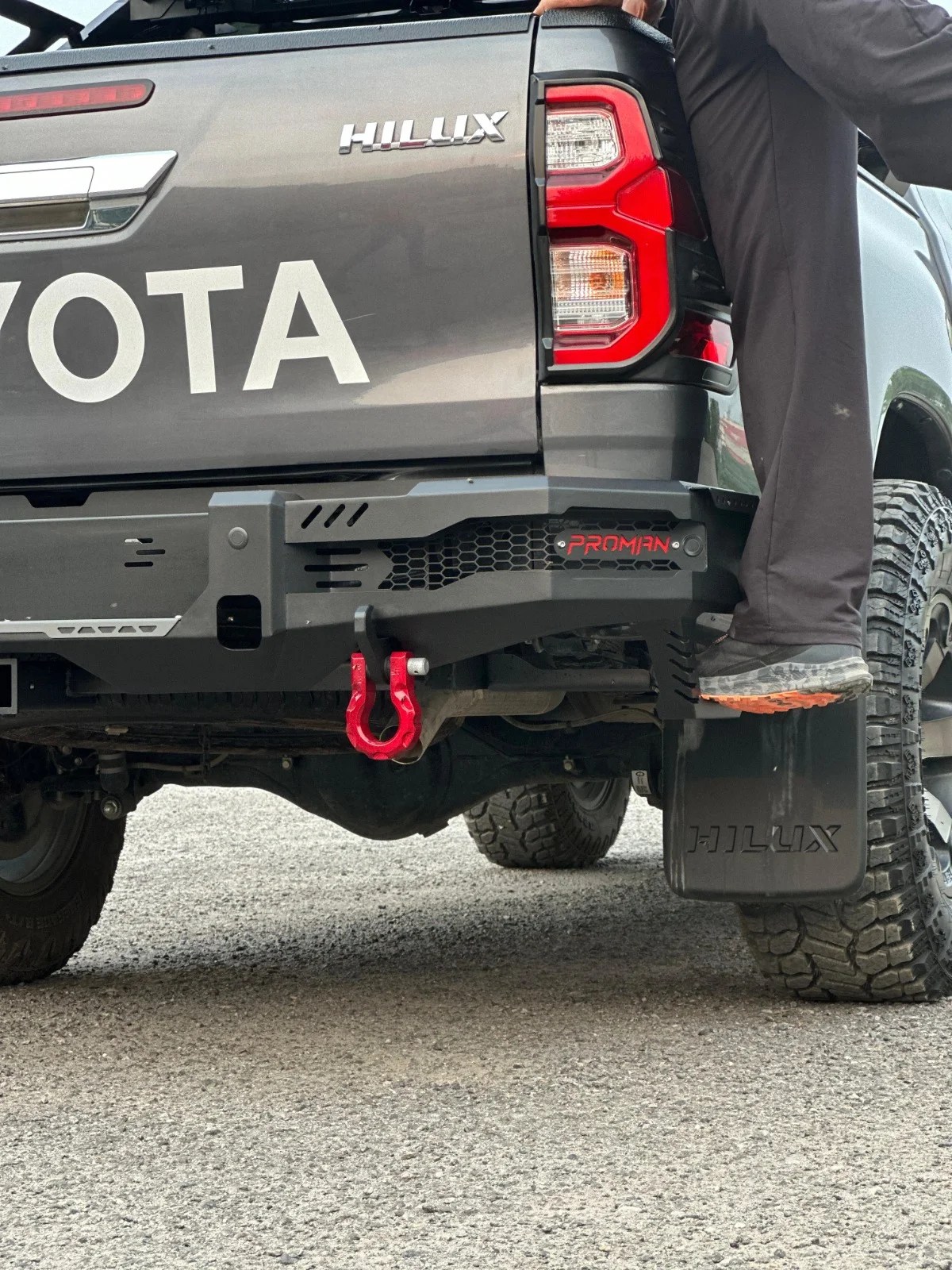ProMan Hilux Thunder Series Rear Metal Bumper