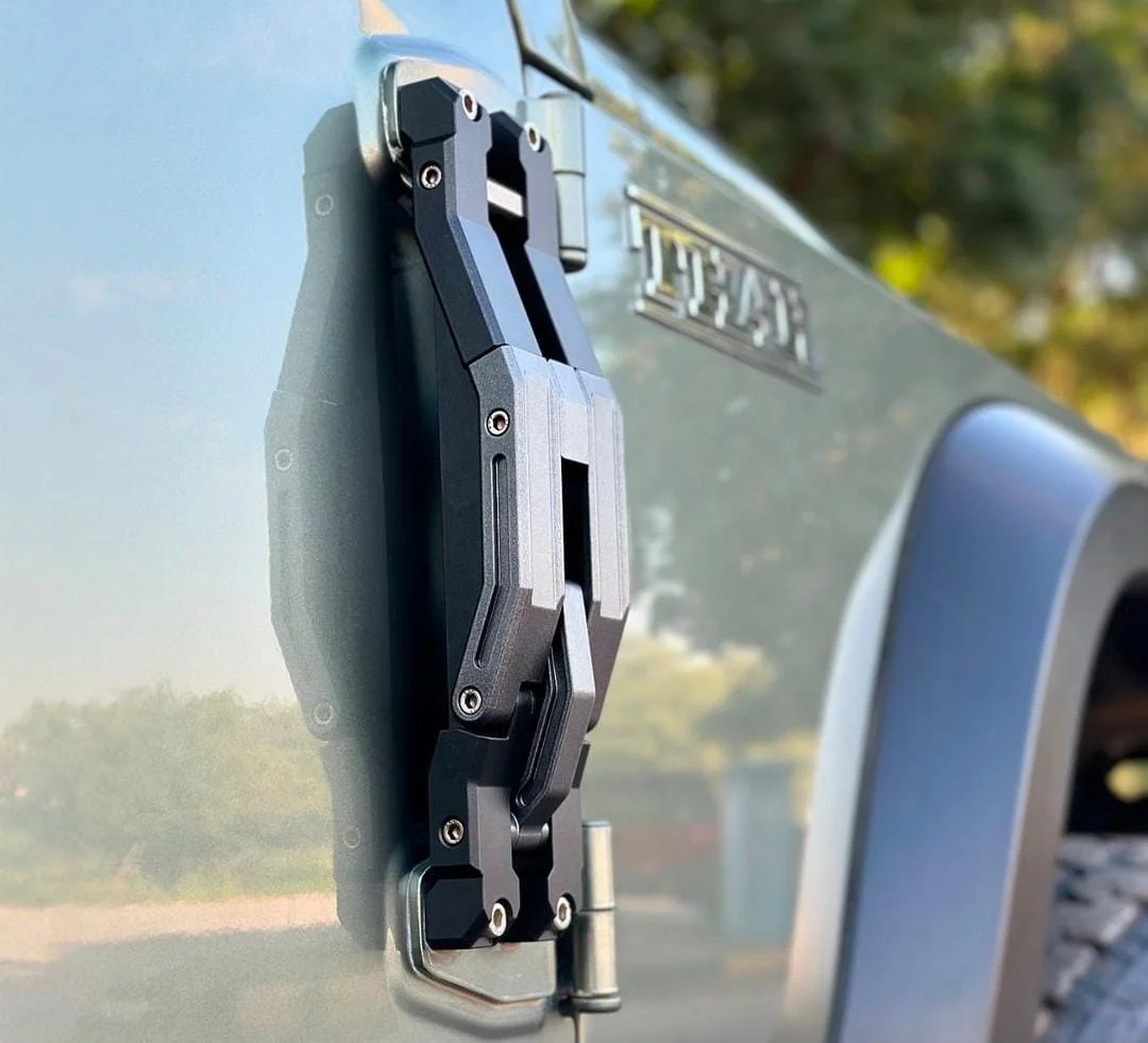 ProMan New Door Step Hinge for Thar 2020-2024