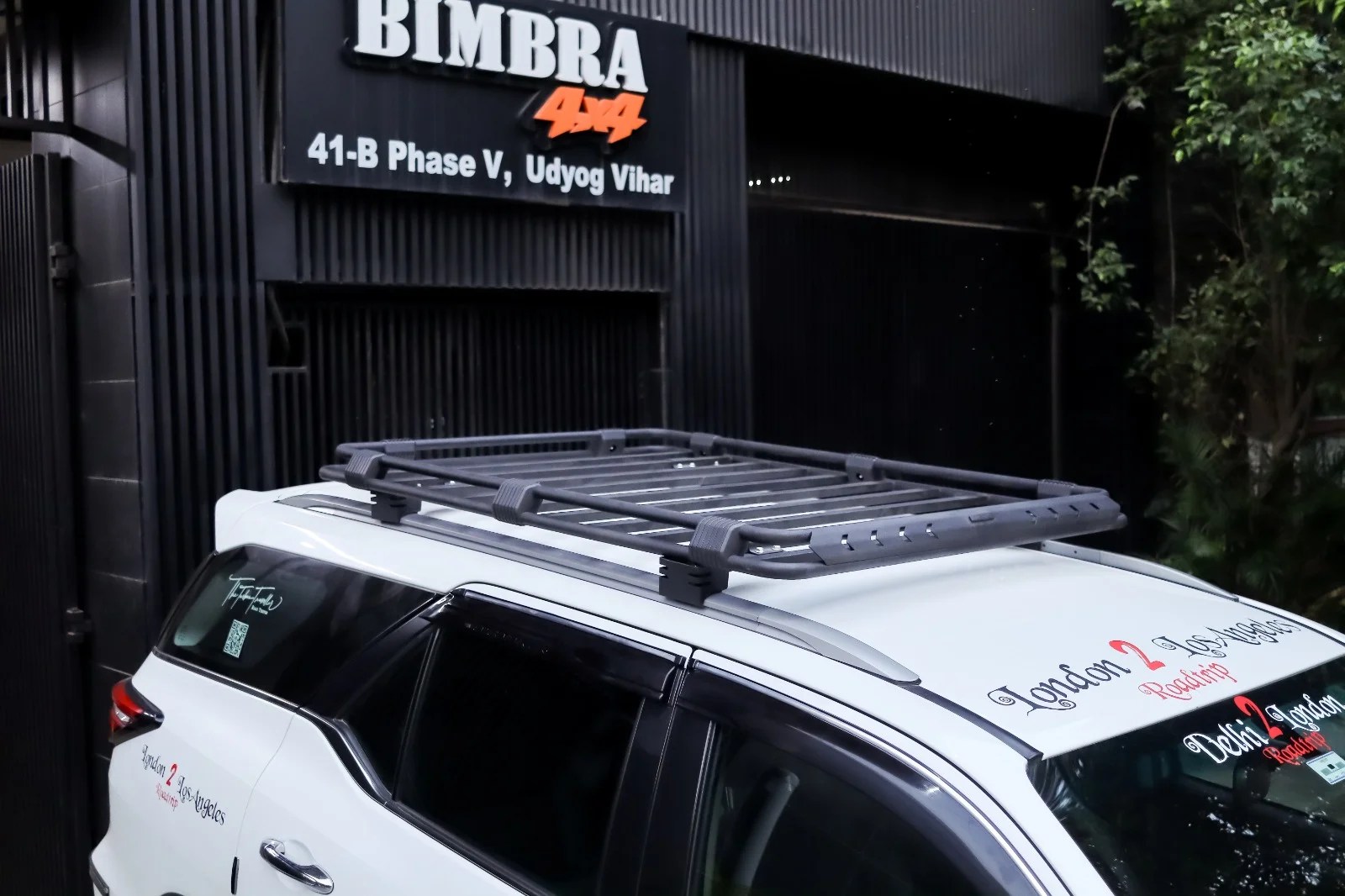 Toyota Fortuner Full Roof Carrier – Model DR