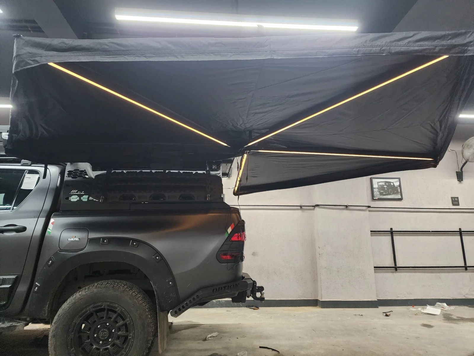 AdventureX4x4 270° Saberlight Awning – Freestanding 270°
