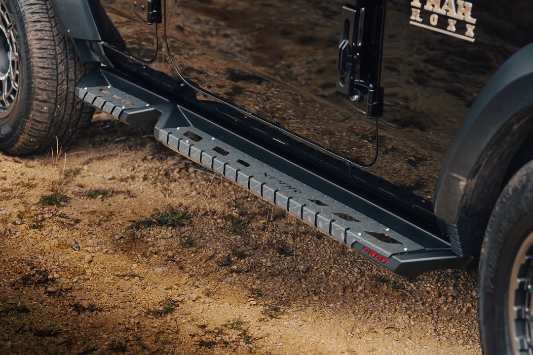 Mahindra Thar Roxx Trail Stepper