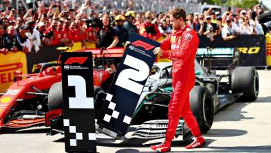 Nico Rosberg le apunta a Sebastian Vettel