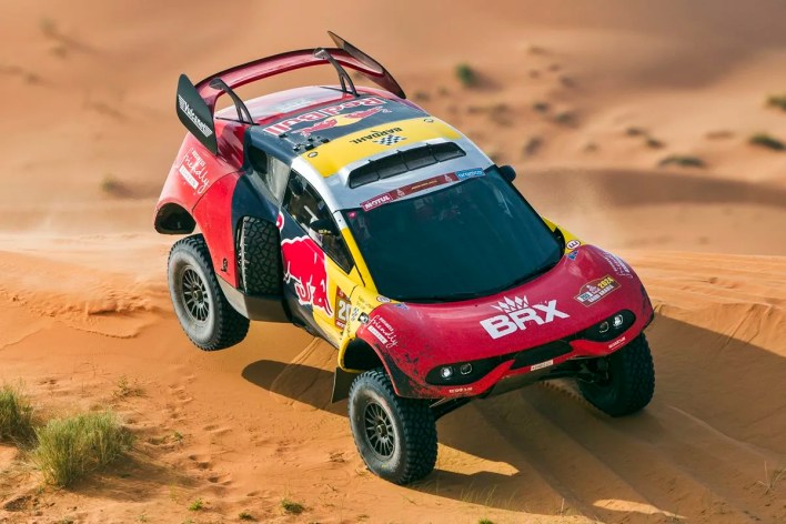 Dakar 2024: La batalla entre Carlos Sainz y Sebastien Loeb al rojo vivo