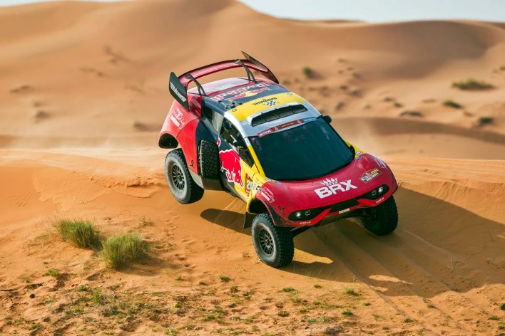 Dakar 2024: Audi defiende el liderazgo de Carlos Sainz con uñas y dientes