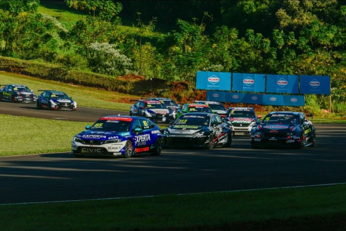 ¿Cuánto cuesta correr en TCR?