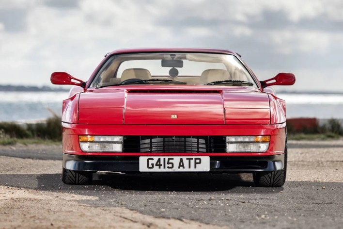 ¿Cuántos Ferrari Testarossa hay en el mundo?