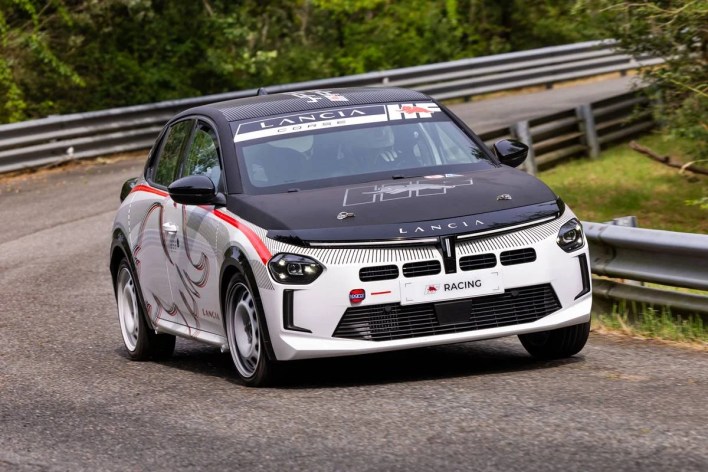 qué potencia tiene el Lancia Ypsilon HF Racing