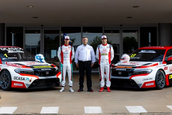 quienes son los pilotos de honda racing