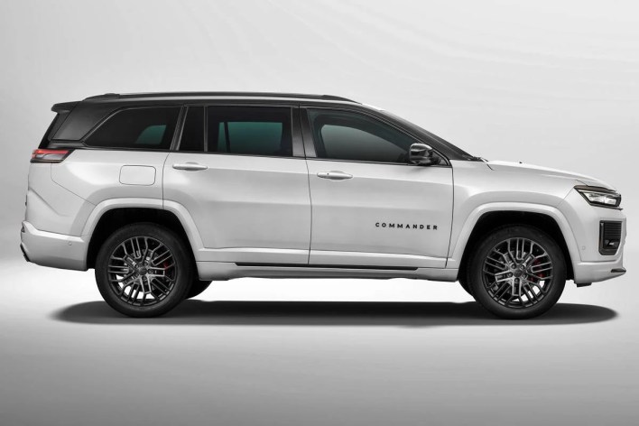 ¿Qué motor trae el Jeep Commander?