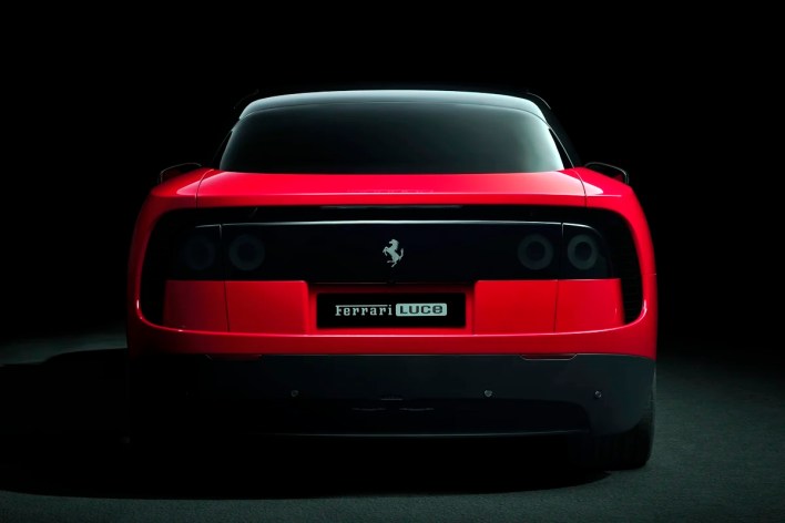 Ferrari Luce polémica