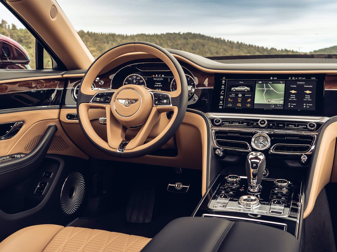 Best car accessories in 2021-2022 i car gadgets that are useful -autonexa