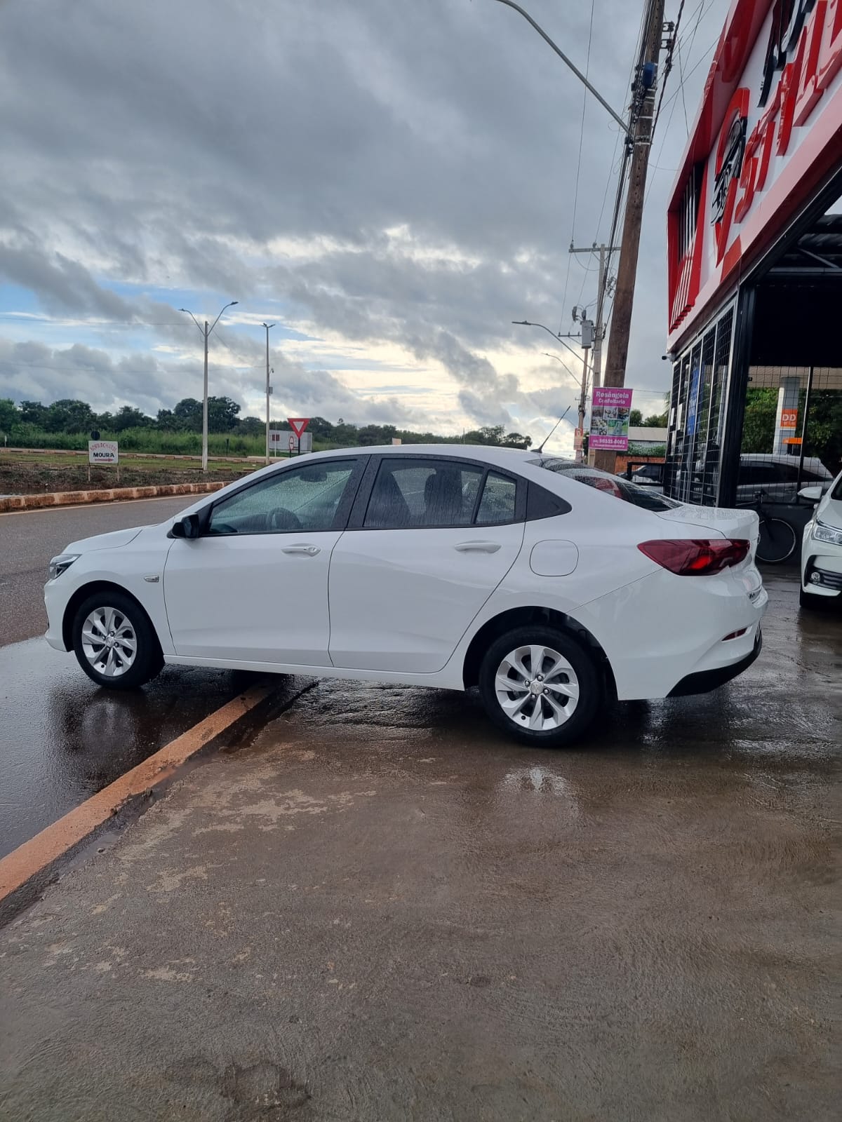 ONIX PLUS 1.0 LT