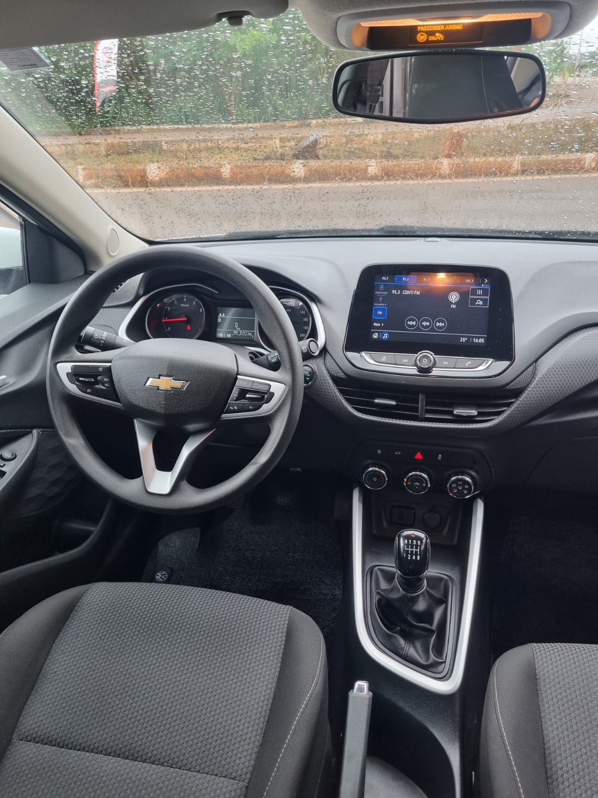 ONIX PLUS 1.0 LT
