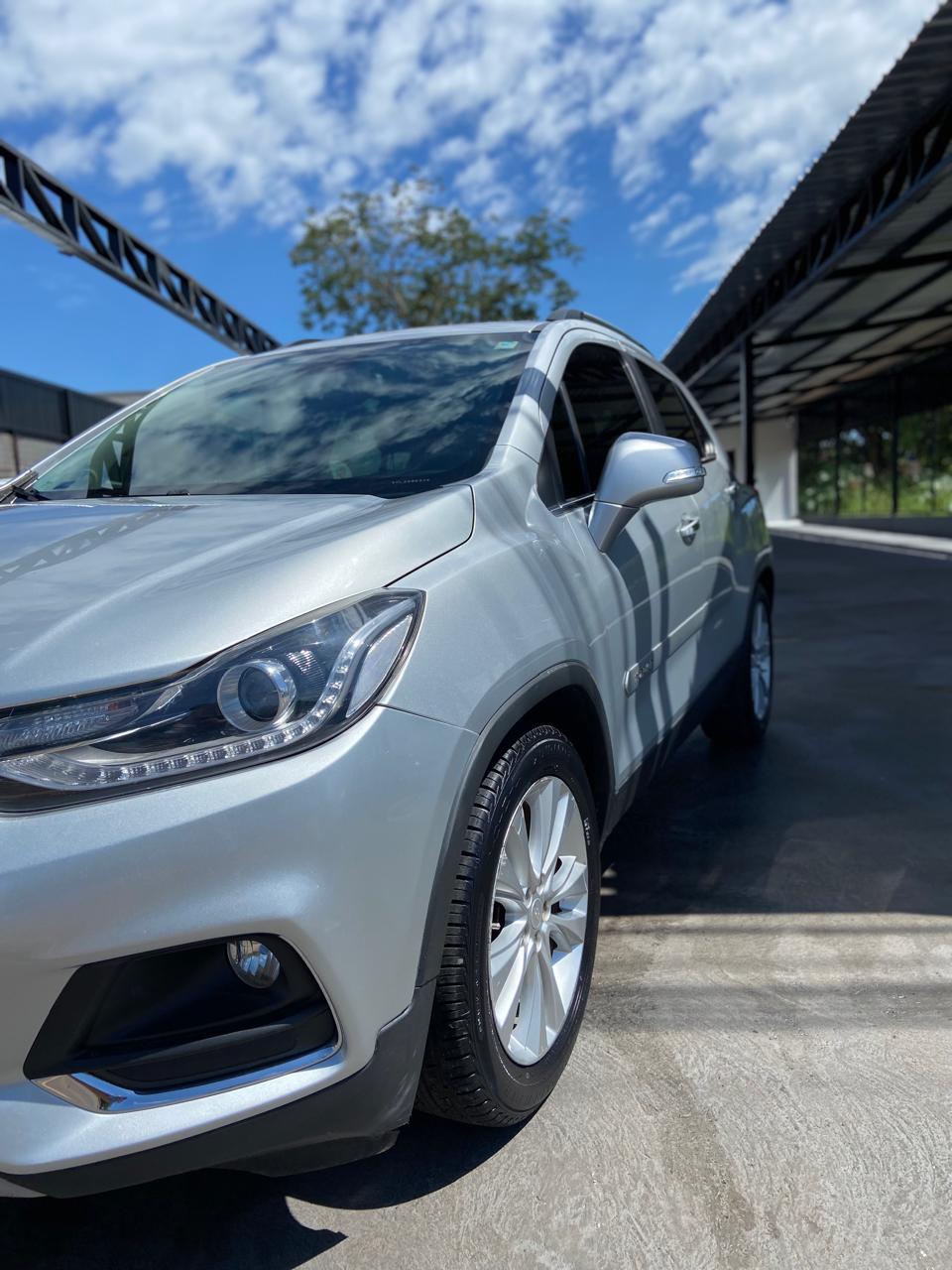 TRACKER 1.4 PREMIER