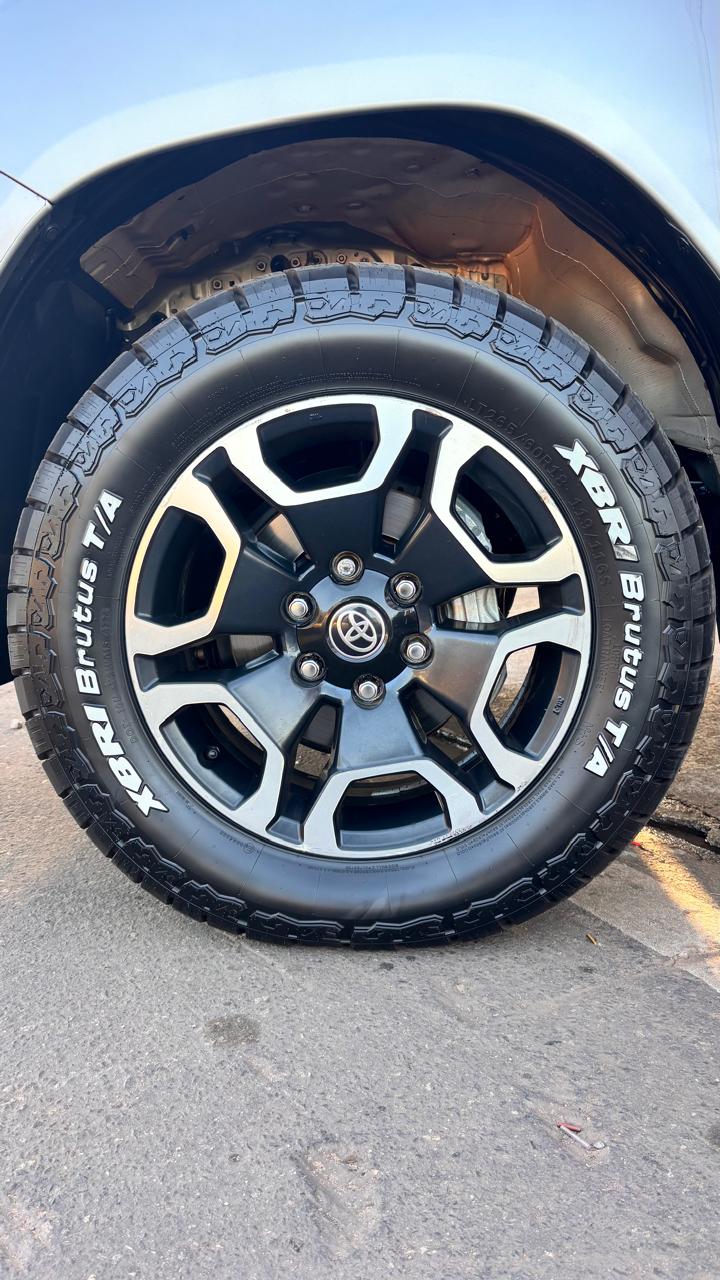 HILUX SRX 4X4