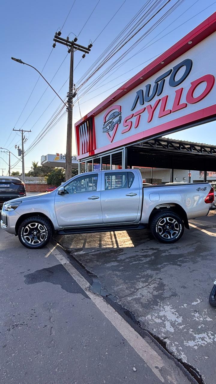 HILUX SRX 4X4