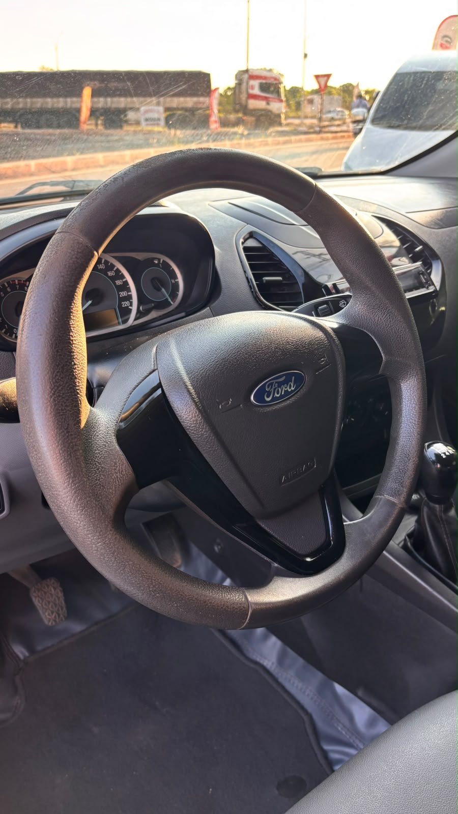 FORD KA 1.5 SE