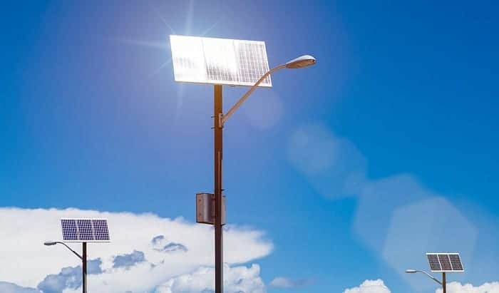 Do solar lights need direct sunlight?
