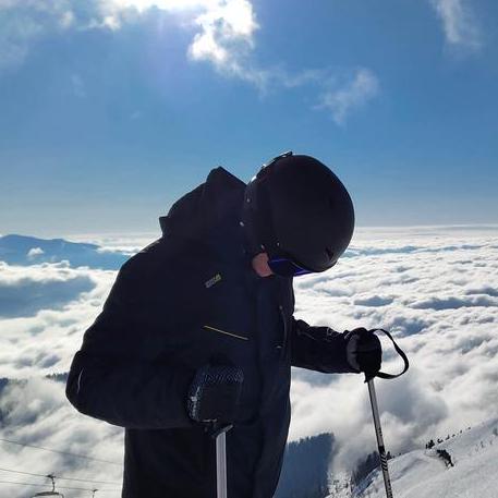 Evgeniybatalinqa Evgeniy Batalin Github - Premium Gradient Picture Gallery - Retina